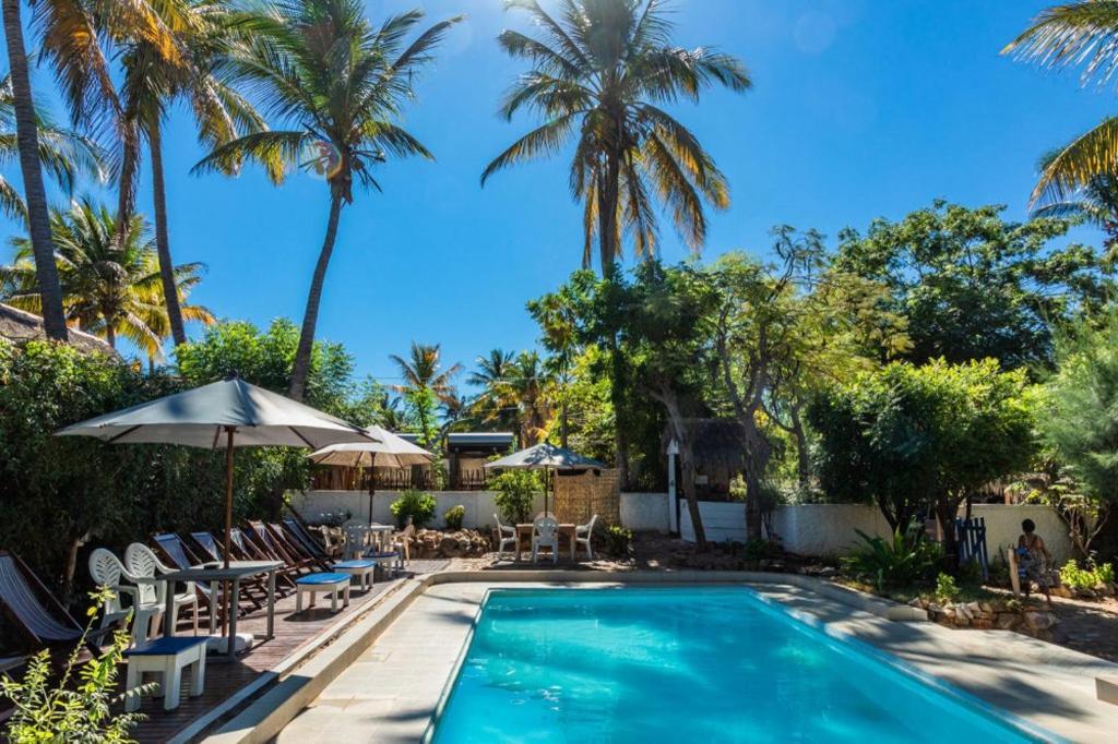Chez Maggie Hotel & Restaurant Morondava Luaran gambar