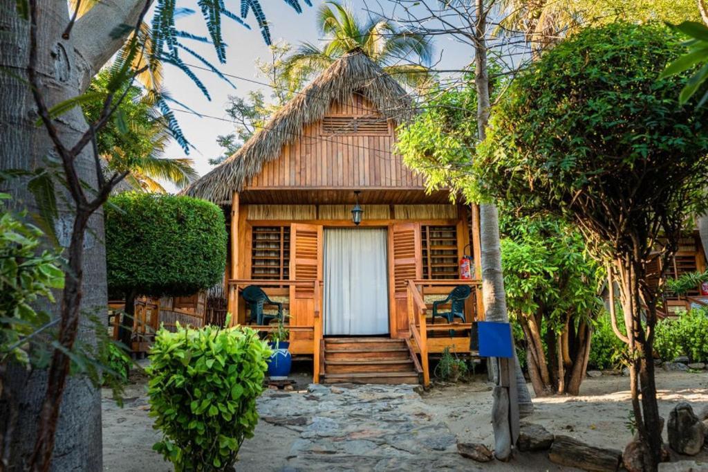 Chez Maggie Hotel & Restaurant Morondava Luaran gambar